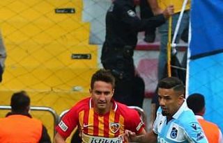 Mario Gavranovic 10. golünü attı