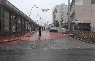 Mart ayında lapa lapa kar yağdı, Kulp yeniden beyaza...