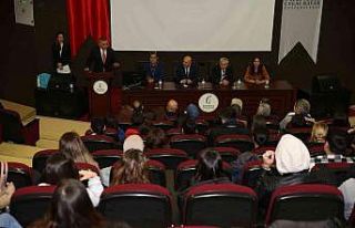 MCBÜ’de TFMD 2021 ödüllü Basın Fotoğrafları...