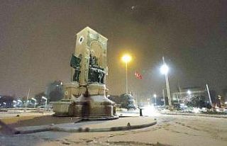 Megakent’te kar gece saatlerinde etkisini gösterdi