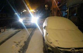 Menteşe Belediye ekiplerinden kar mesaisi