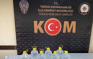 Mersin’de 50 litre sahte içki ele geçirildi