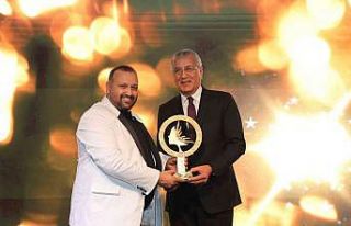 Mezitli Belediyesine iki ödül birden