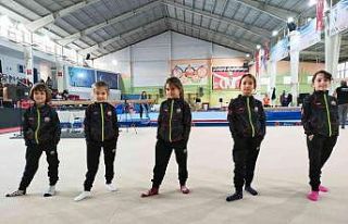 Minik cimnastikçilerden büyük başarı