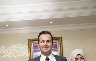 Minik snowboardculardan kaymakama ziyaret