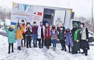 Mobil sağlık tarama aracı, minikler için yollarda