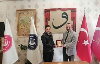 Müftü Serçe, Hafızlık Yarışması birincisi...