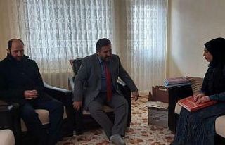 Müftülükten görme engelli gence anlamlı hediye