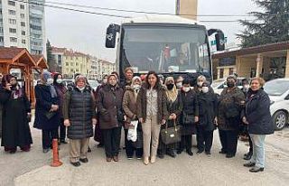Muhtar mahallesindeki kadınları KETEM’e taşıdı