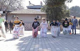 Nevruz kutlamalarında renkli görüntüler