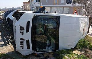 Öğrenci servisi ile cip çarpıştı: 10 öğrenci...