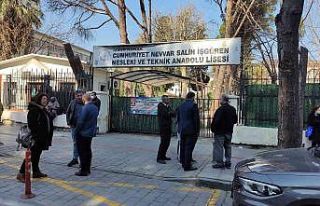 Öğrenciler benzer isimli okullar nedeniyle sınav...