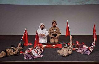 Öğrenciler İstiklal Marşını okumak için yarıştı