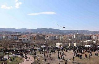 Öğrenciler uçurtma şenliğinde eğlendi