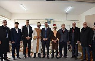 Öğrencilerden "İmam Gazali" sunumu