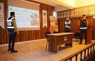 Öğrencilere mesleklerini tanıttılar