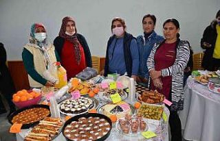 Okul yararına hayır panayırı