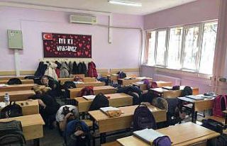Okul zili yerine siren sesleri çaldı