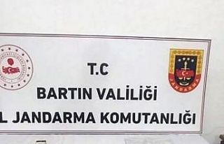 Orman muhafaza memuru uyuşturucu kullanırken yakalandı
