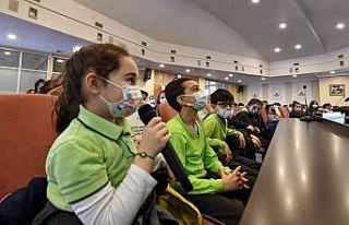 Osmangazi Belediyesi meclis salonu sınıf oldu