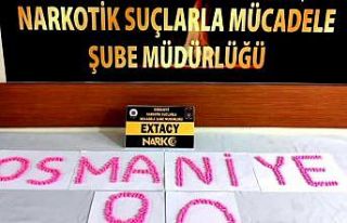 Osmaniye’de uyuşturucu hapla yakalanan 2 zanlı...