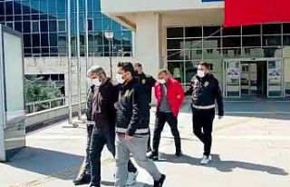 Osmaniye’de yaşlı çiftin altın ve paralarını...