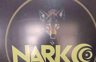 Otobüsle uyuşturucu kaçıran 2 kişi yakalandı