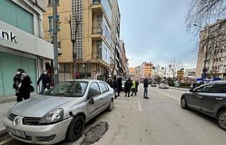 Otomobil ile motosiklet çarpıştı, 1 kişi yaralandı