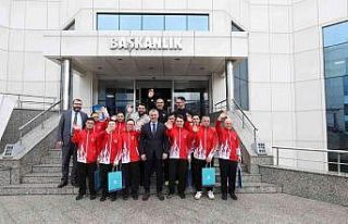 Özel sporcular, Cumhurbaşkanı Erdoğan’a verdikleri...