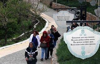 Özlem ve hasretin dile geldiği Mani Yolu