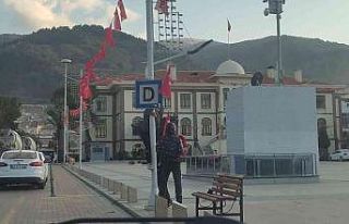 Patenli gençlerin bayrak hassasiyeti