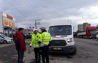 Payas’ta servis araçları denetlendi