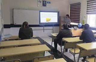 Pazarlar’da Arı Yetiştiriciliği kursu