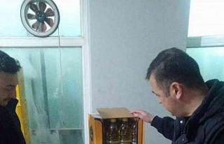 Pazaryeri Belediyesi zabıta ekipleri yağ denetimi...