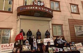 PKK’ya karşı zafere ulaşan evlat nöbetindeki...