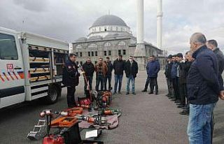 Polise arama kurtarma eğitimi