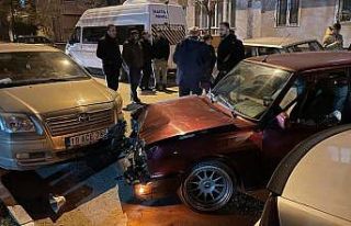 Polisten kaçan zanlılar kaza yapınca yakalandı