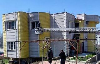 Rehabilitasyon merkezinden çıkan yangın paniğe...