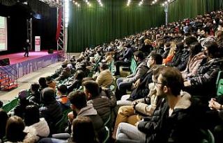 Rektör Çiftçi Ankara Üniversite Tanıtım Fuarının...