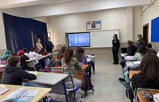 Sahil Güvenlik İskenderun Grup Komutanlığı öğrencilere...