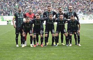Sakaryaspor, şampiyonluk yolunda emin adımlarla...