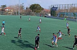 Sarayköy 3 puanı 3 golle aldı