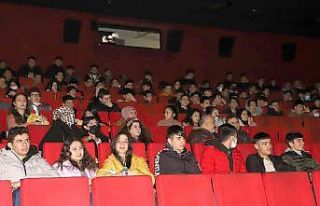 Şehitkamil’deki öğrenciler, sinema günlerinde...
