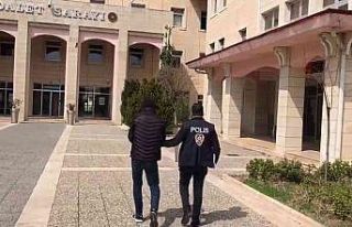 Siirt’te ATM’de yardım etme bahanesiyle 2 vatandaşın...