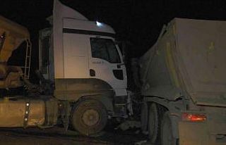 Şile yolunda hafriyat kamyonu bariyerleri kırıp...