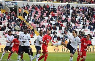 Sivasspor, Adana’da 3 puan arayacak