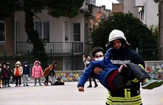 Söke’de gerçeğini aratmayan deprem tatbikatı