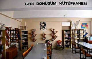 Söke’deki okul kütüphanesinin tüm malzemeleri...