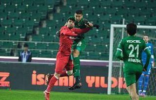 Spor Toto Süper Lig: GZT Giresunspor: 2 - Gaziantep...