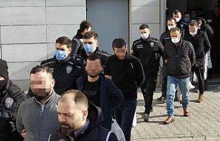 Suç örgütü operasyonunda gözaltına alınan 47...